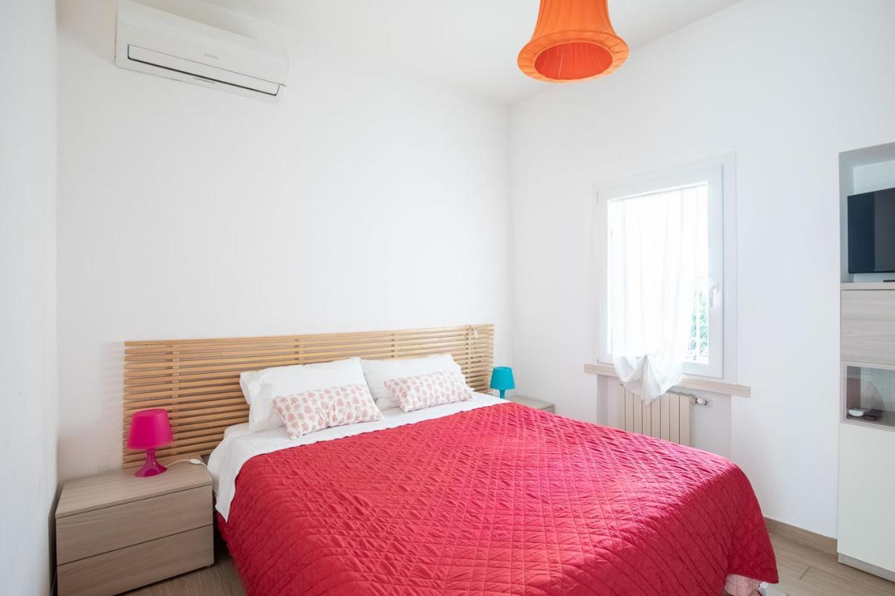 Bilocale Con Giardino A 200Mt Dal Mare - Homeunity Rimini Ngoại thất bức ảnh