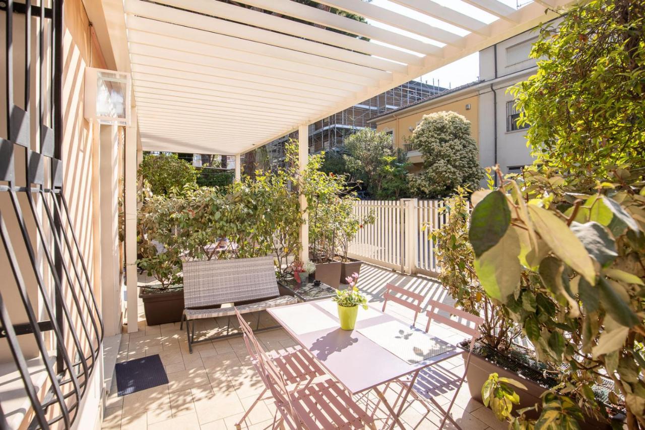 Bilocale Con Giardino A 200Mt Dal Mare - Homeunity Rimini Ngoại thất bức ảnh